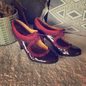 Söfft Fiona Lace Up Mary Jane Pumps Size 8.5